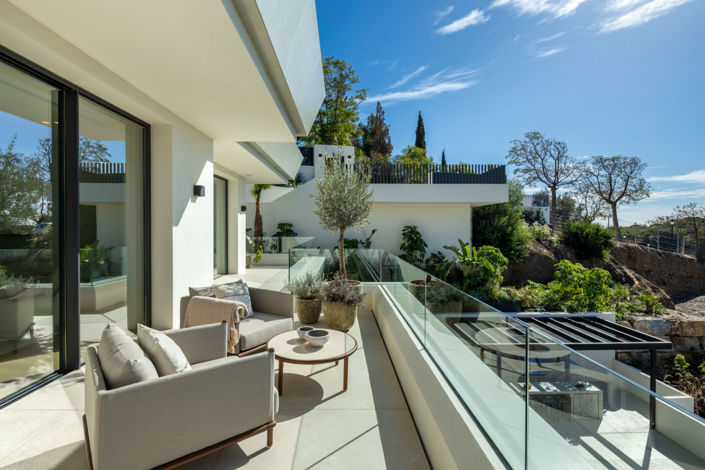 Image No.28-5 Bed Villa for sale