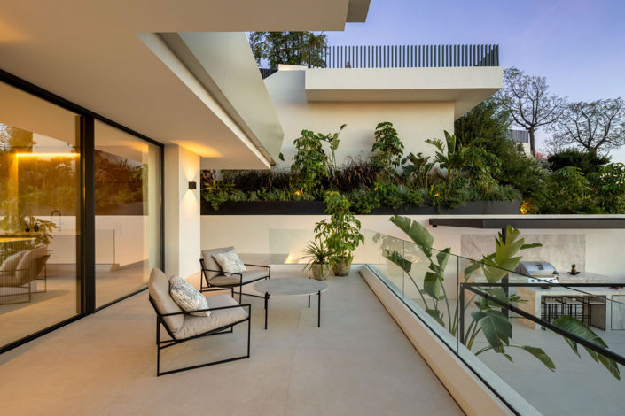 Image No.45-5 Bed Villa for sale