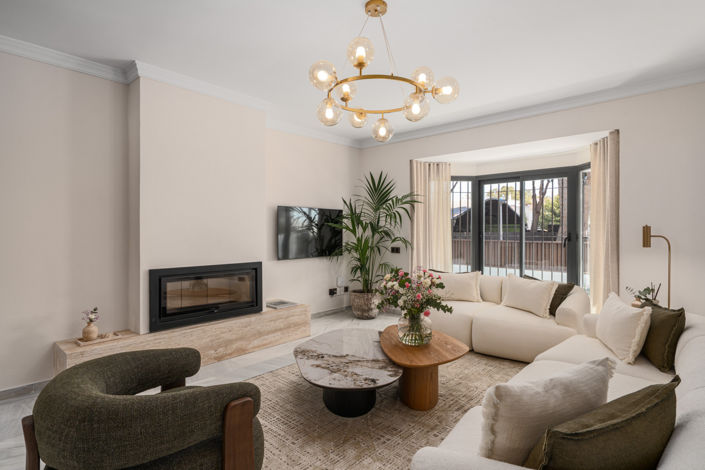 Image No.10-6 Bed Villa for sale