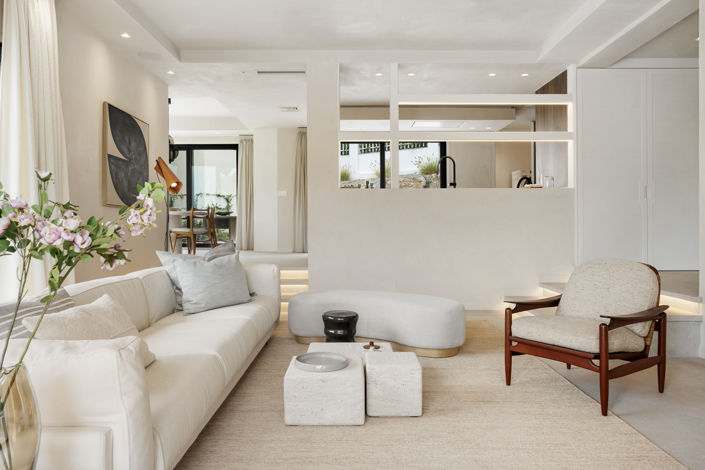 Image No.2-4 Bed Villa for sale