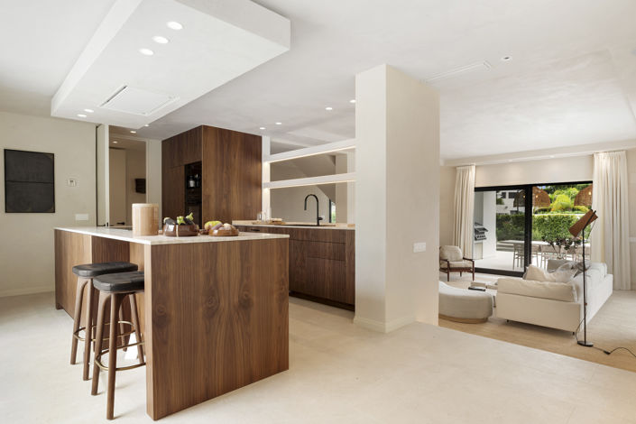 Image No.4-4 Bed Villa for sale