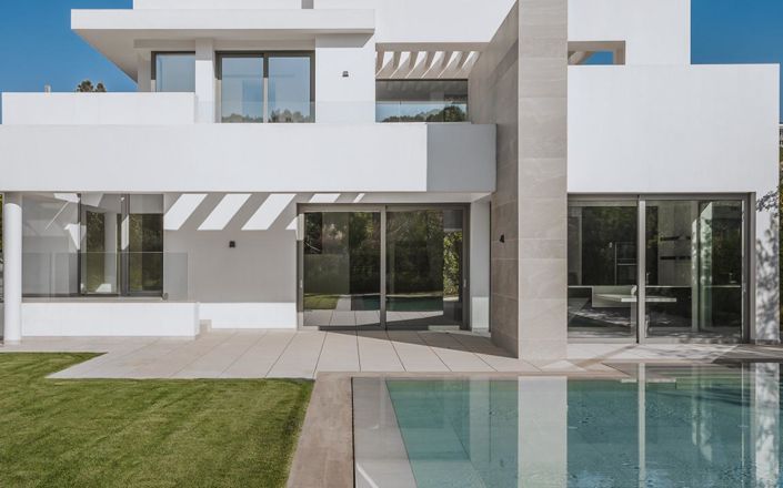 Image No.28-5 Bed Villa for sale