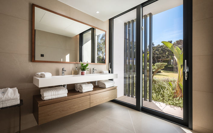 Image No.28-7 Bed Villa for sale