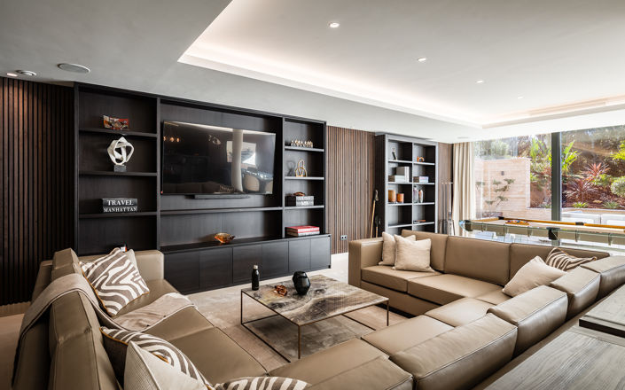 Image No.40-7 Bed Villa for sale