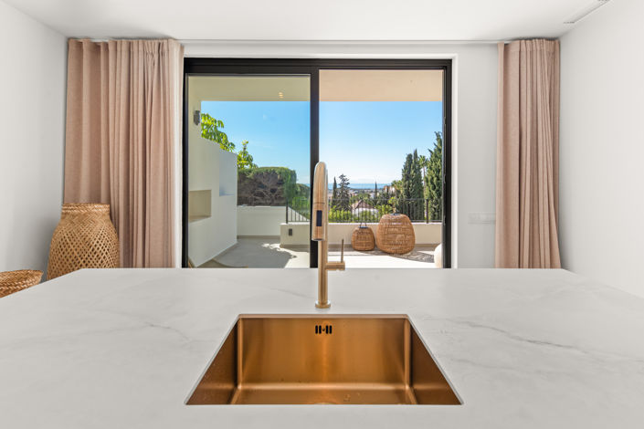 Image No.15-4 Bed Villa for sale