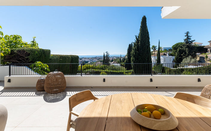 Image No.2-4 Bed Villa for sale