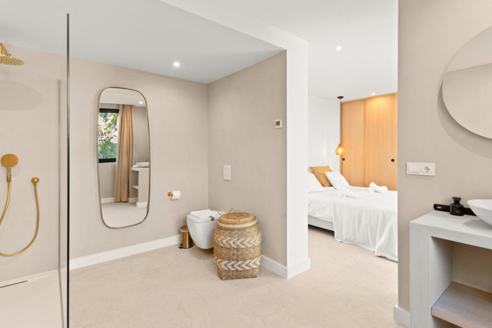 Image No.22-4 Bed Villa for sale