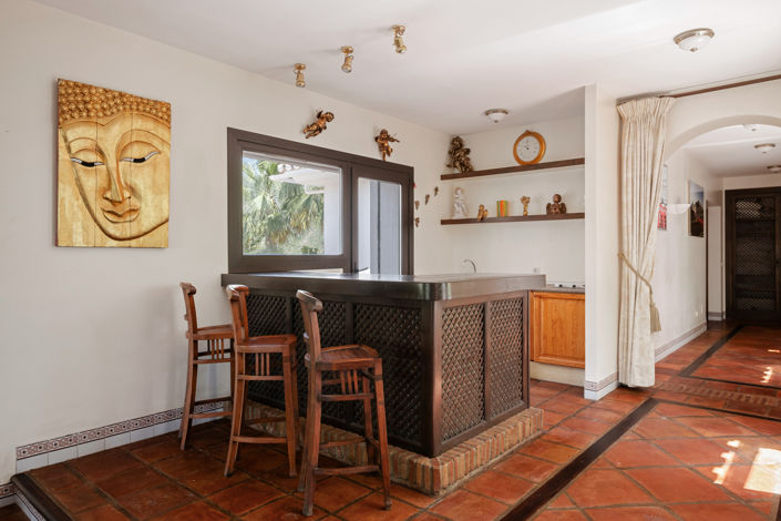 Image No.20-6 Bed Villa for sale