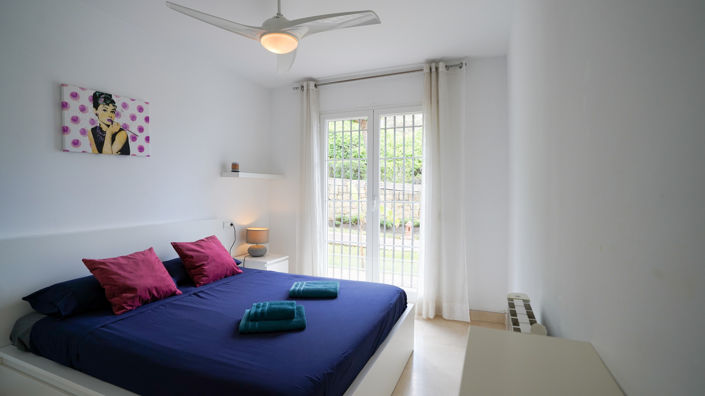 Image No.9-2 Bed Apartment for sale