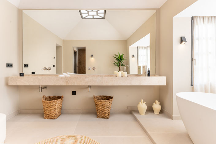 Image No.33-5 Bed Villa for sale