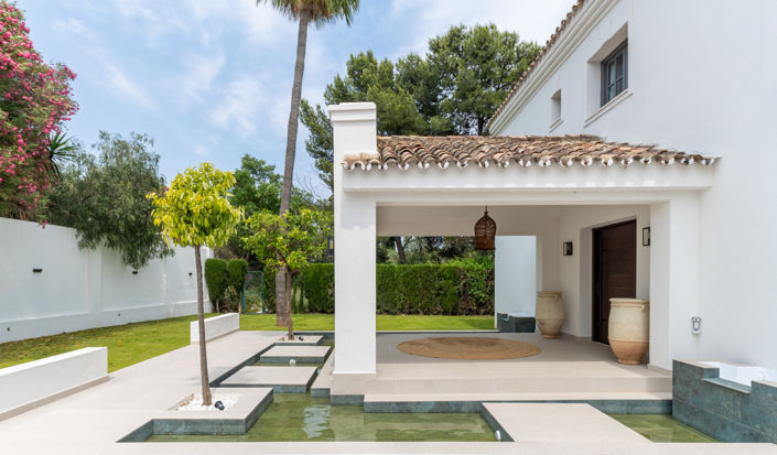 Image No.40-5 Bed Villa for sale