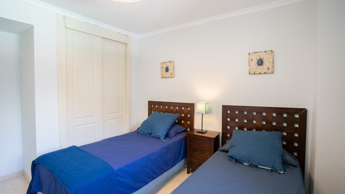 Image No.12-3 Bed Apartment for sale