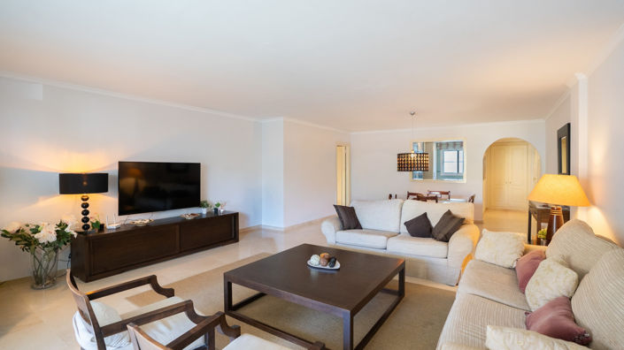 Image No.18-3 Bed Apartment for sale