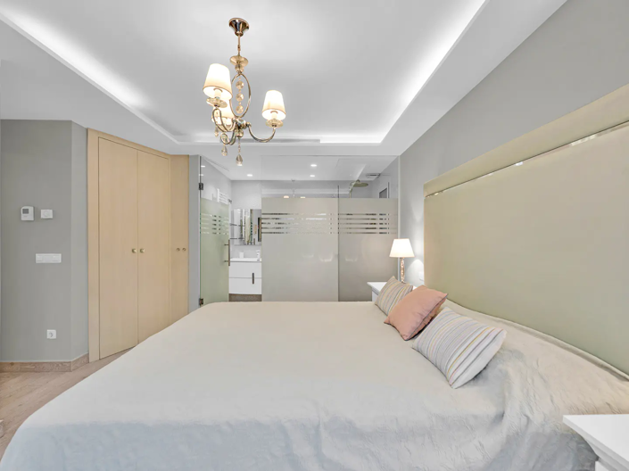 Image No.13-7 Bed Villa for sale