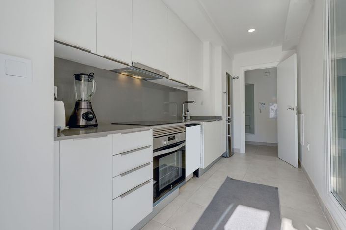 Image No.3-3 Bed Apartment for sale