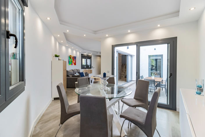 Image No.3-3 Bed Villa for sale