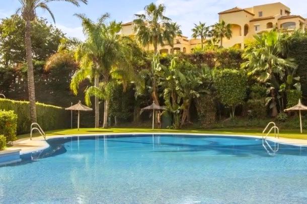 Image No.24-Appartement de 2 chambres à vendre à Estepona