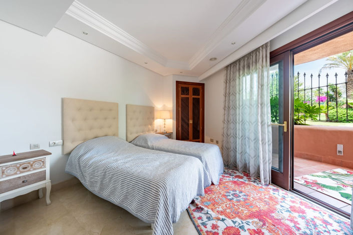 Image No.12-3 Bed Apartment for sale