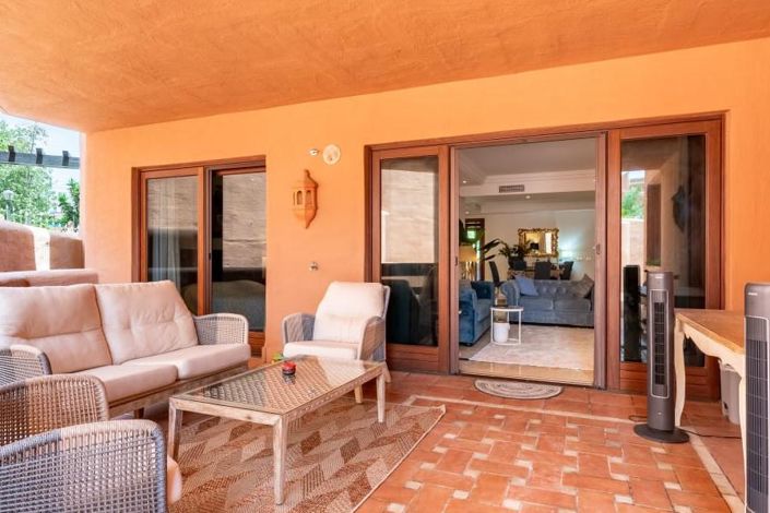 Image No.20-3 Bed Apartment for sale