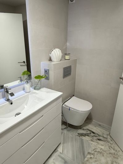 Image No.21-1 Bed Apartment for sale