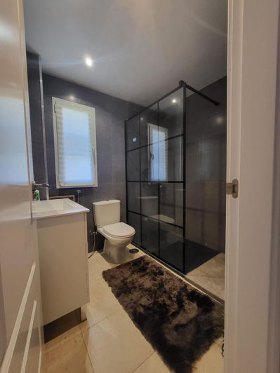 Image No.24-2 Bed Apartment for sale