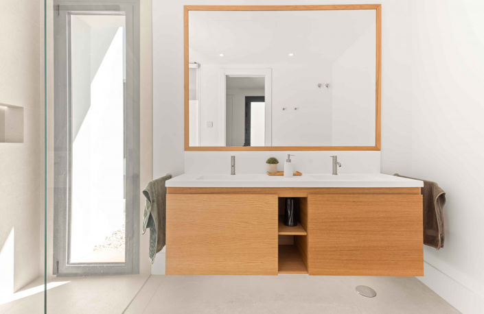 Image No.26-5 Bed Villa for sale