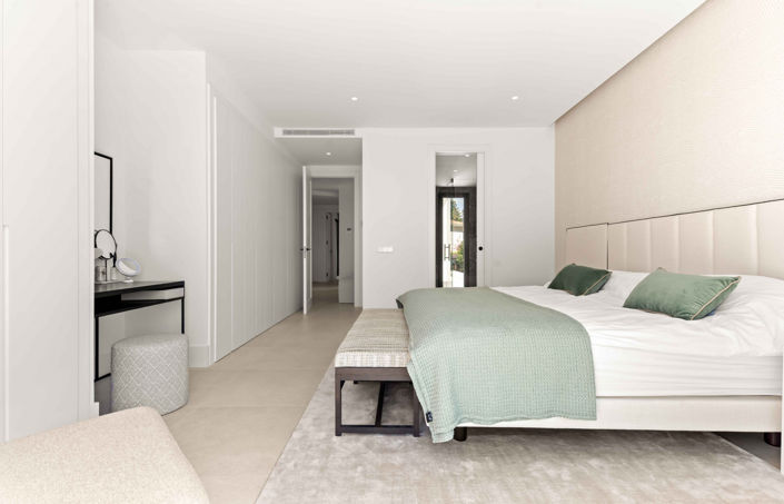 Image No.27-5 Bed Villa for sale