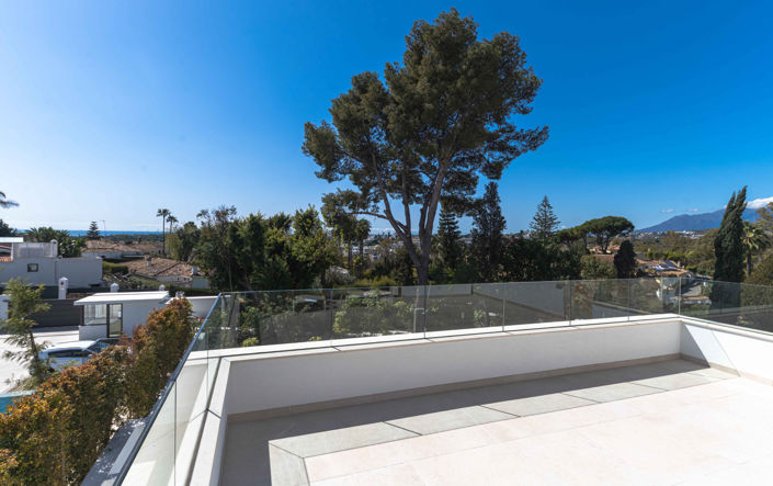 Image No.40-5 Bed Villa for sale