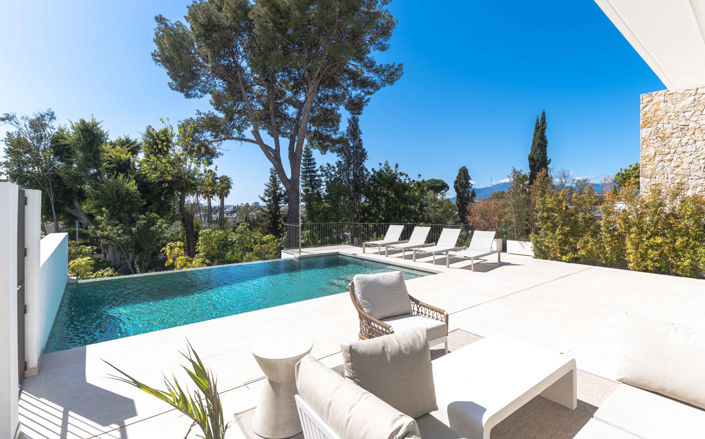 Image No.8-5 Bed Villa for sale