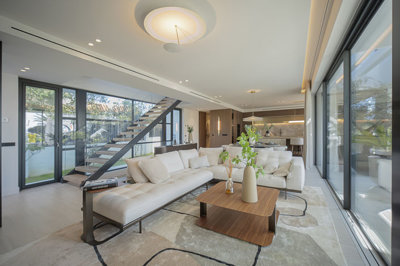 b98le8d7m9k3degpefzhs0lif8u4xzvzhwxtmggyekxx9