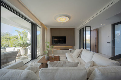 b98le8d7m9k3degpefzhs0lif8u4xzvzhwxtmggyekxx9