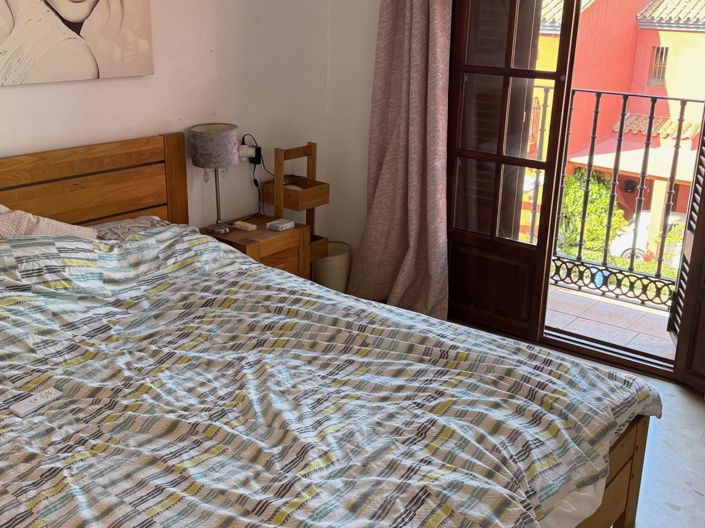 Image No.20-3 Bed Villa for sale