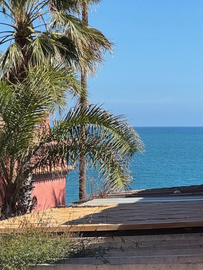 Image No.28-3 Bed Villa for sale