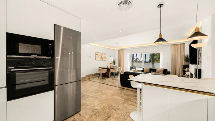 Image No.10-4 Bed Villa for sale