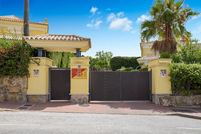 Image No.16-4 Bed Villa for sale