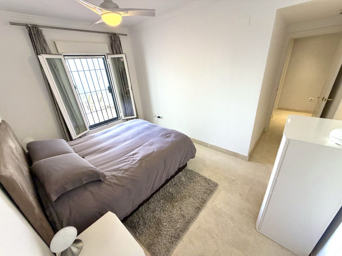Image No.34-3 Bed Apartment for sale