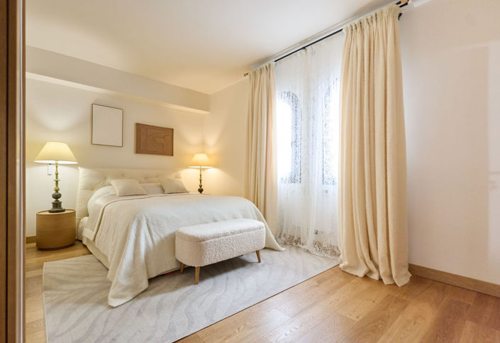 Image No.20-2 Bed Apartment for sale
