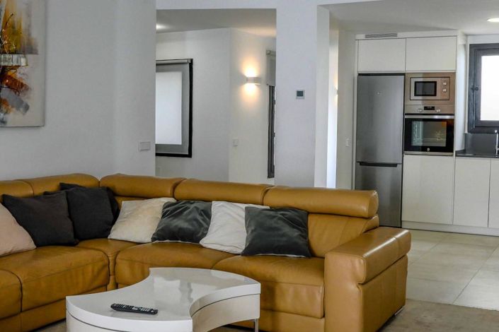 Image No.22-3 Bed Apartment for sale