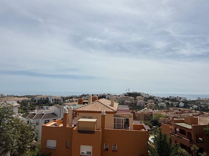 Image No.29-2 Bed Apartment for sale
