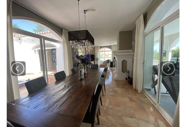 Image No.2-4 Bed Villa for sale