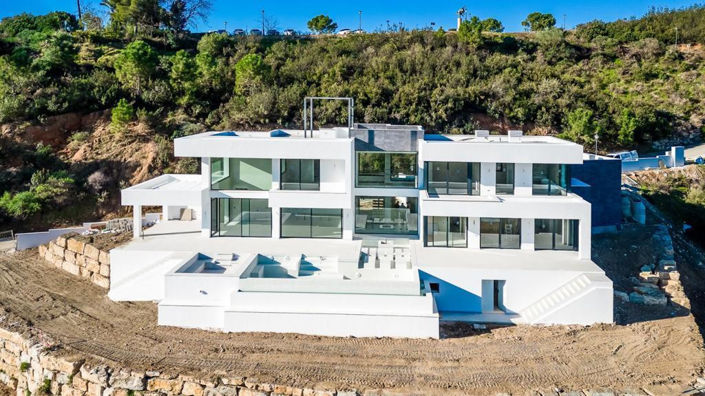 Image No.38-5 Bed Villa for sale