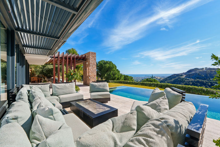 Image No.2-5 Bed Villa for sale