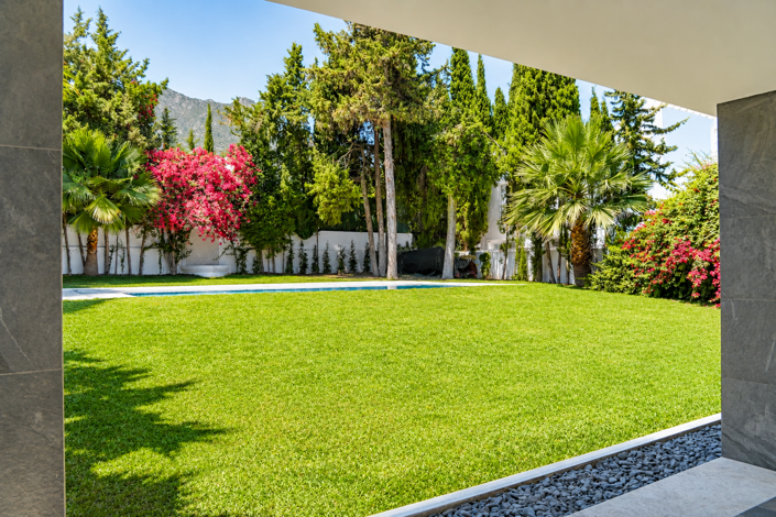 Image No.11-5 Bed Villa for sale