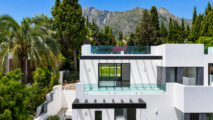 Image No.9-5 Bed Villa for sale