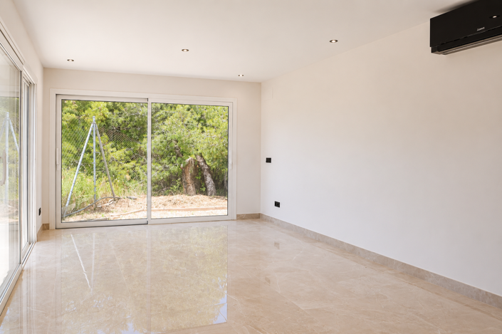 Image No.7-5 Bed Villa for sale