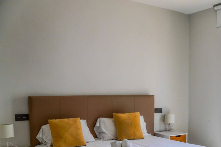 Image No.21-2 Bed Apartment for sale