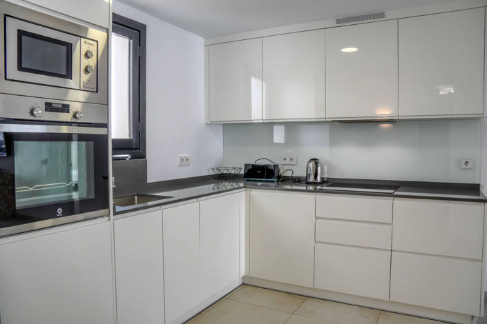 Image No.3-3 Bed Apartment for sale