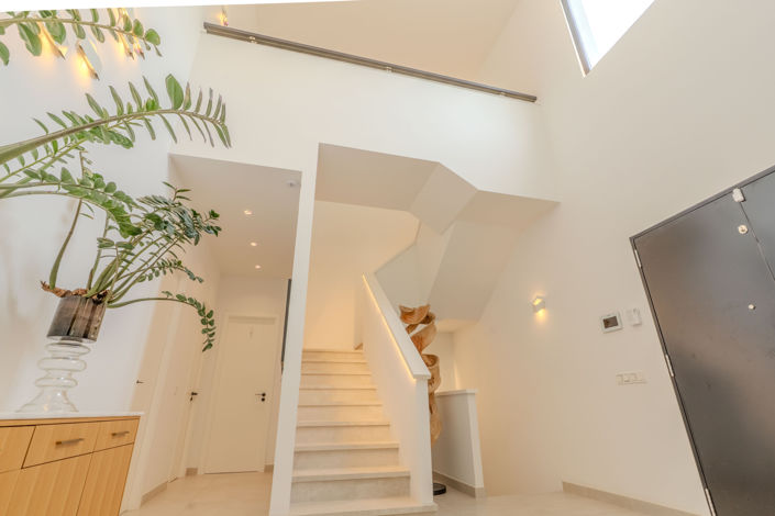 Image No.17-5 Bed Villa for sale