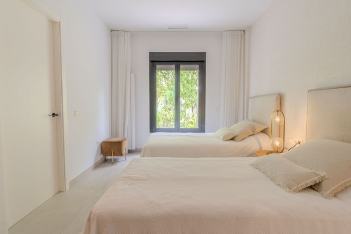 Image No.33-5 Bed Villa for sale