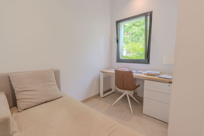 Image No.38-5 Bed Villa for sale